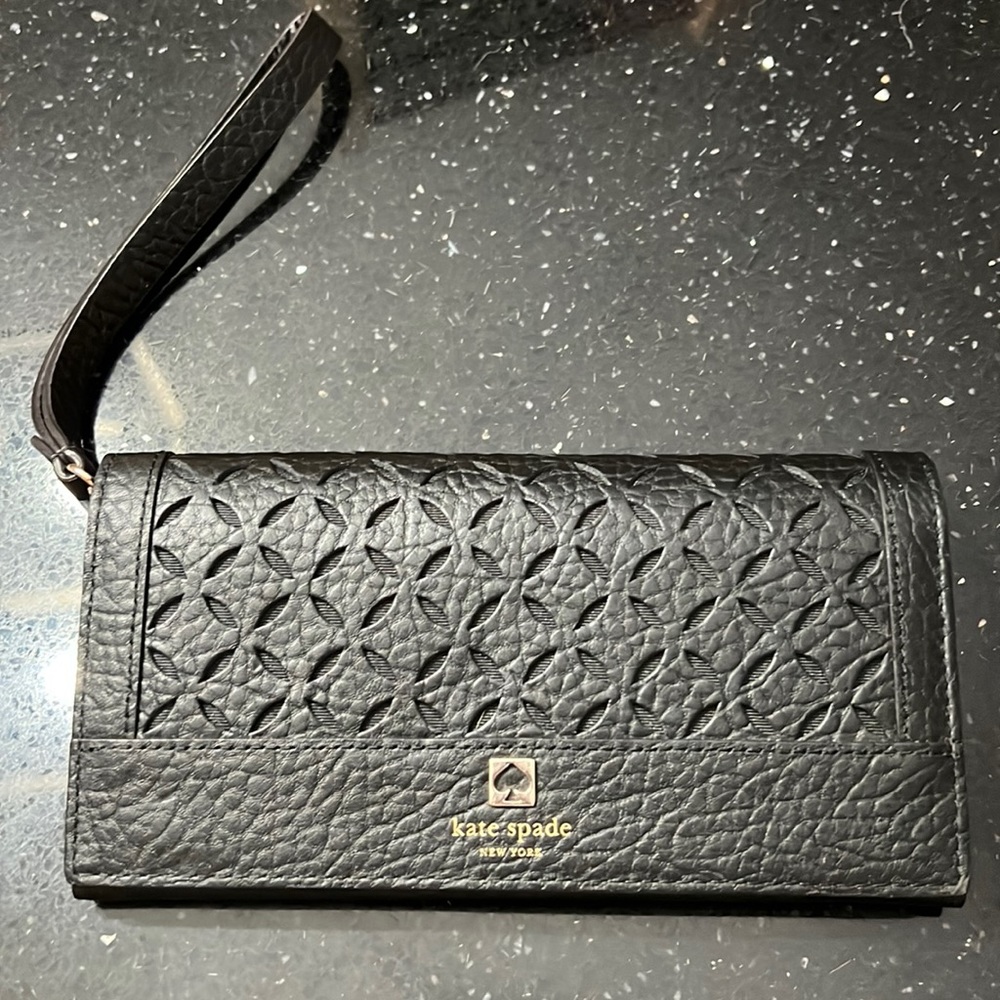 Kate Spade wallet clutch - Picture 1 of 6